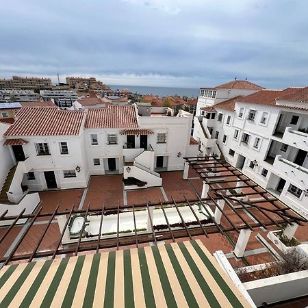 Atico Vistas Al Mar Golf ,Piscina Y Parking Albatros 2 Apartment Rincón de la Victoria Exterior foto