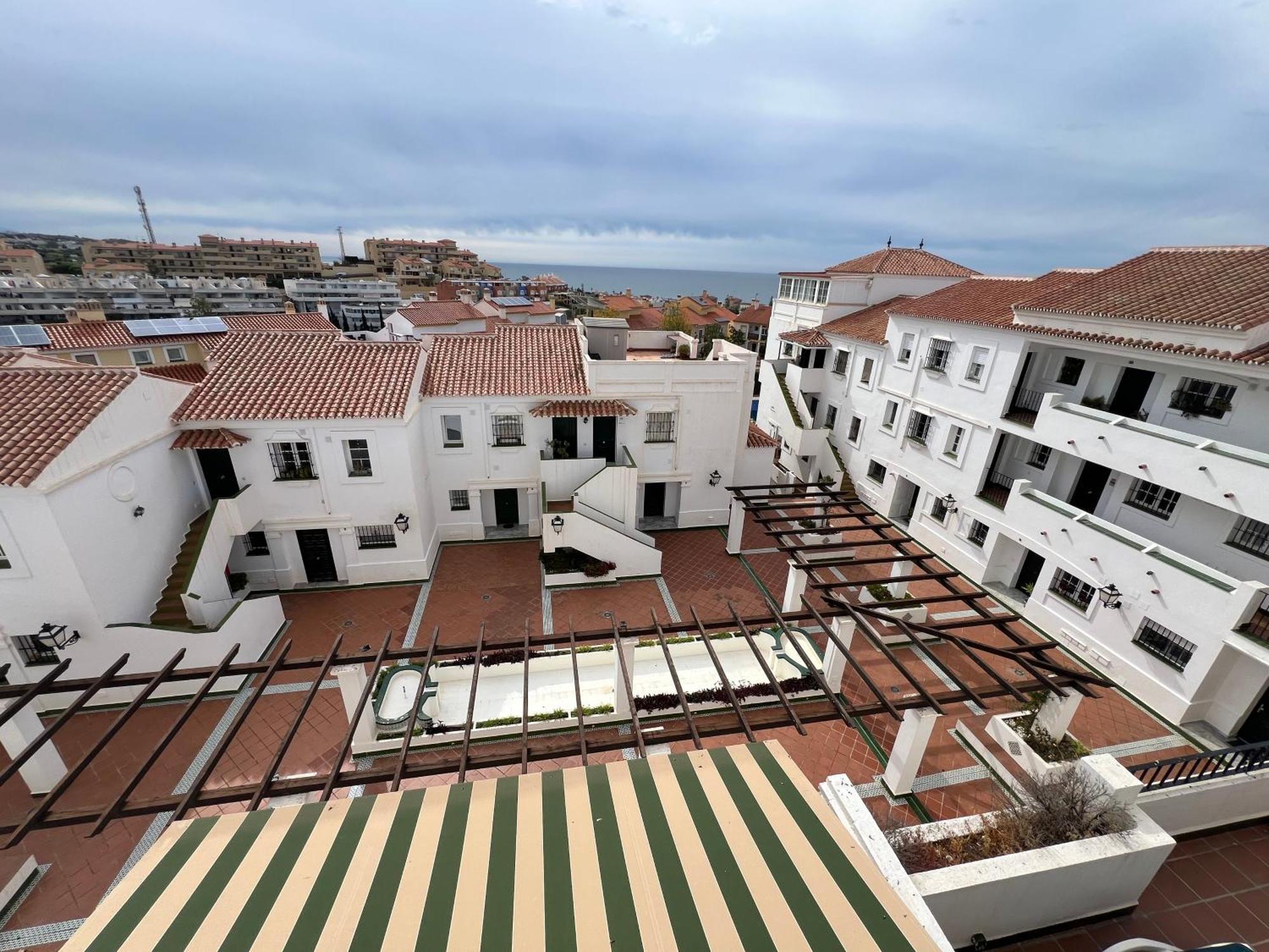 Atico Vistas Al Mar Golf ,Piscina Y Parking Albatros 2 Apartment Rincón de la Victoria Exterior foto